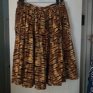 Pinup Girl Clothing Deadly Dames Tiger Print Swing Skirt XL